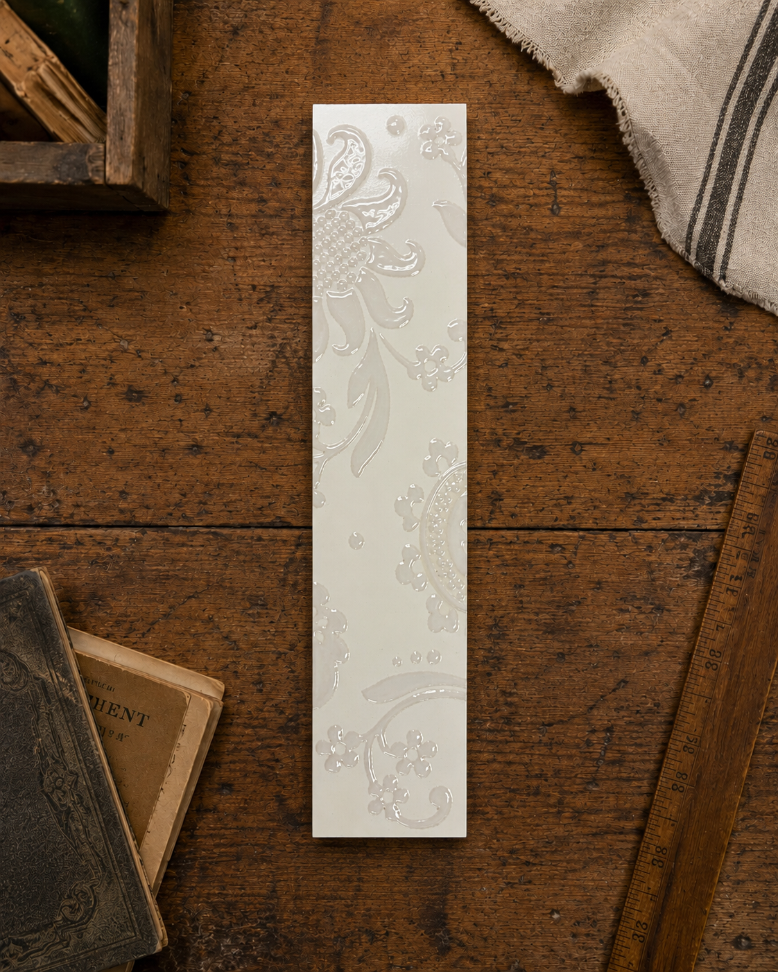 Vintage Bisque Damask Scroll Trim - 1411-EF24