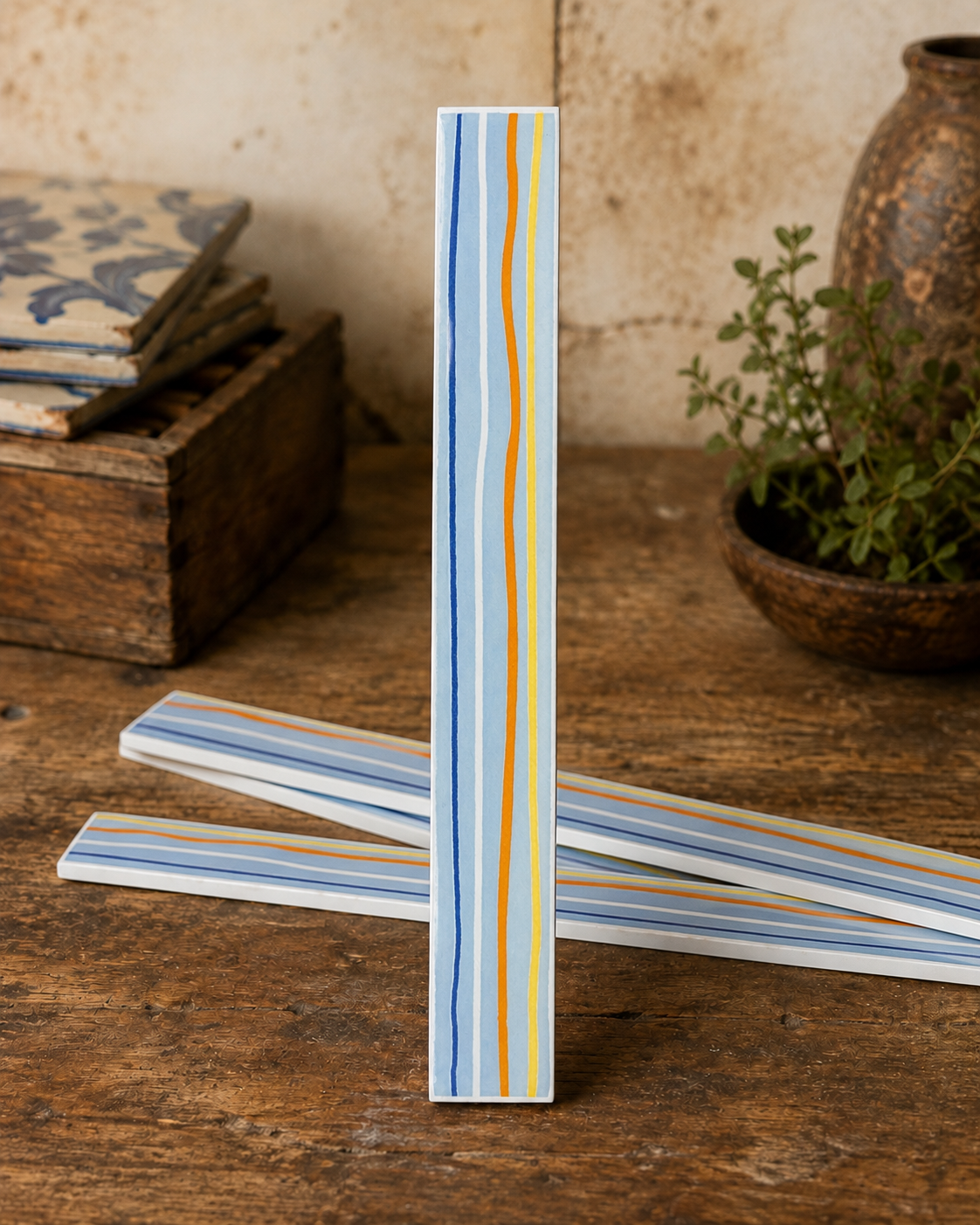 Retro Streamline Ribbon Blue Accent - 1454-KL37